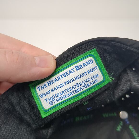 The Heartbeat Brand Snapback Hat Black One Size Adjustable Embroidered 6 Panel - Picture 8 of 8